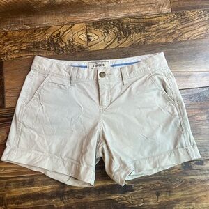 Old Navy, junior size 2 cream, low rise, perfect 5 inch shorts